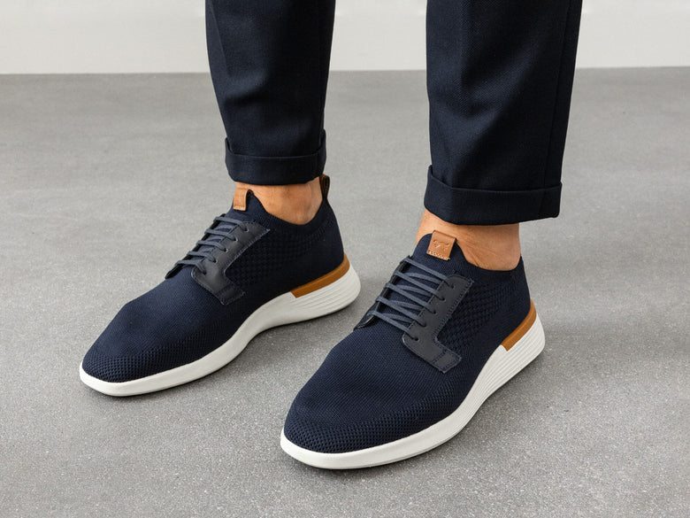 Wolf and Shepherd Swift Knit Derby